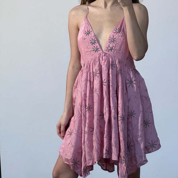 UO moss embroidered dress - Picture 1 of 3